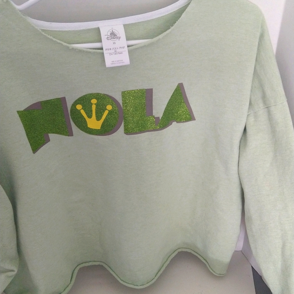 Disney nola size extra small cut off long sleeve shirt